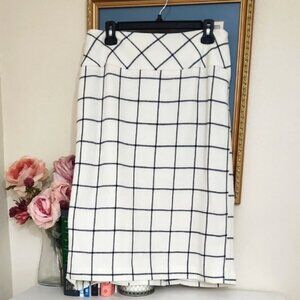 Elegant White Checkered Modest Skirt Large Career